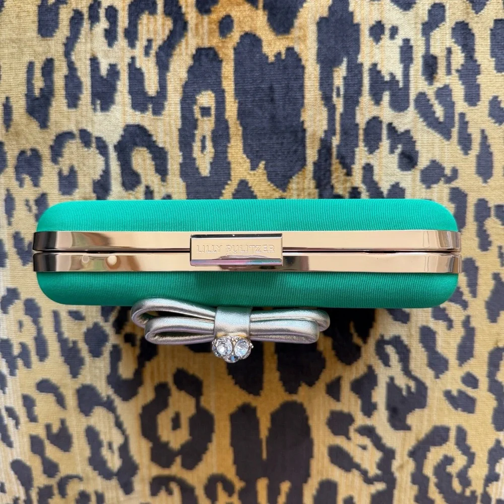 NWT Lilly Pulitzer Jessy Bow Hard Clutch Bamboo Green Gold Chain Crossbody Bag